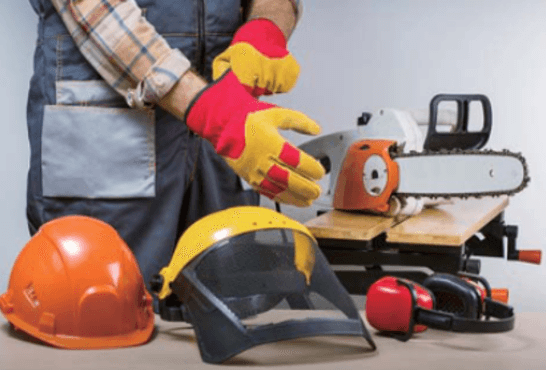 安全帽护目镜手套等 PPE 检测